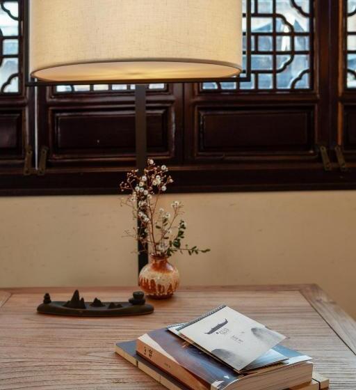 בית מלון כפרי Uin Oriental