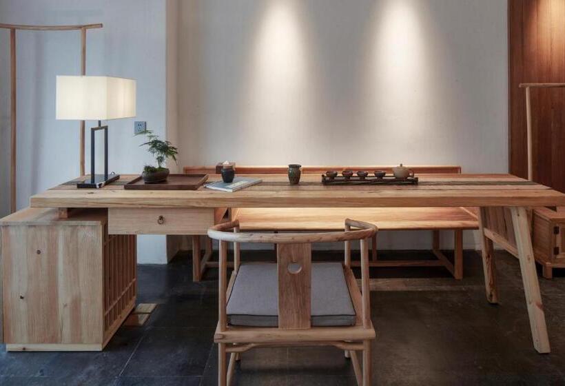 בית מלון כפרי Uin Oriental