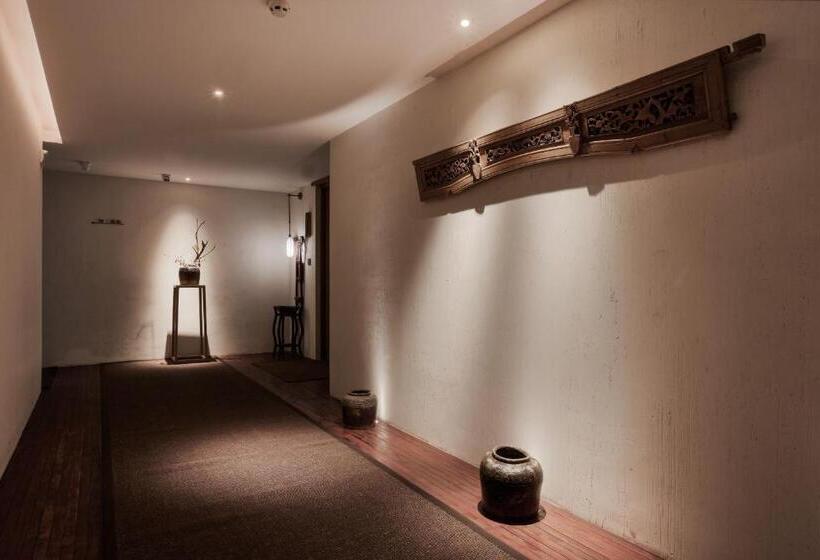 בית מלון כפרי Uin Oriental