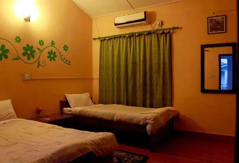 استراحتگاه Woodrock Villa