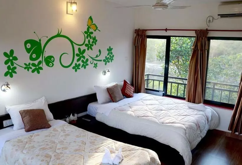 استراحتگاه Woodrock Villa