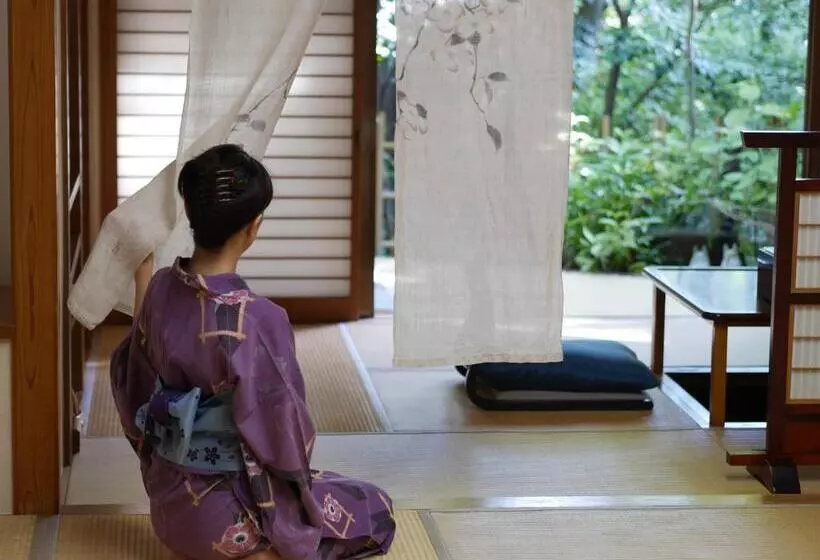 Ryokan Nonohanatei Komurasaki