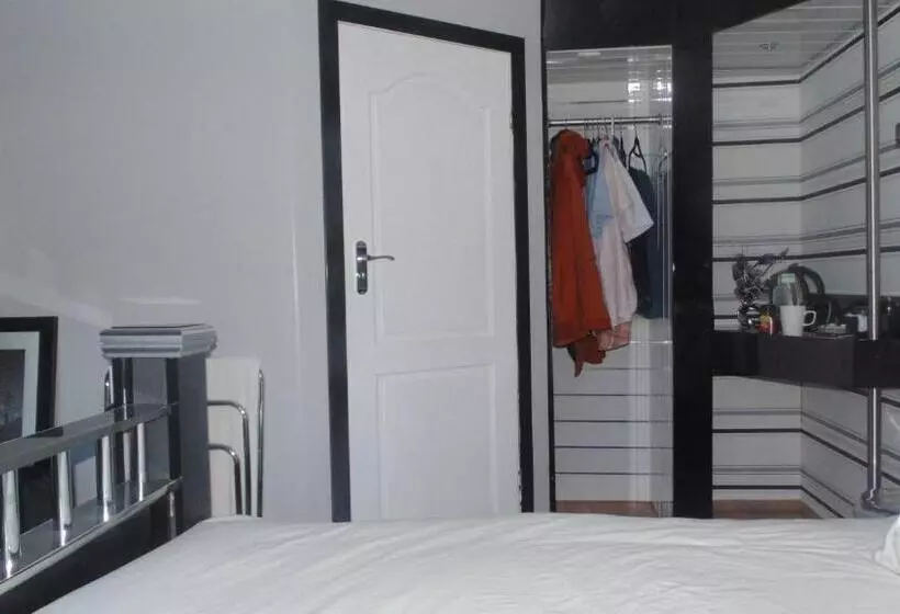 Westmore Bed & Breakfast