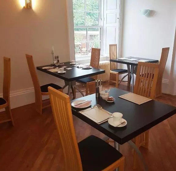 Aamiaismajoitus (B&B) The Glenerne Guest House