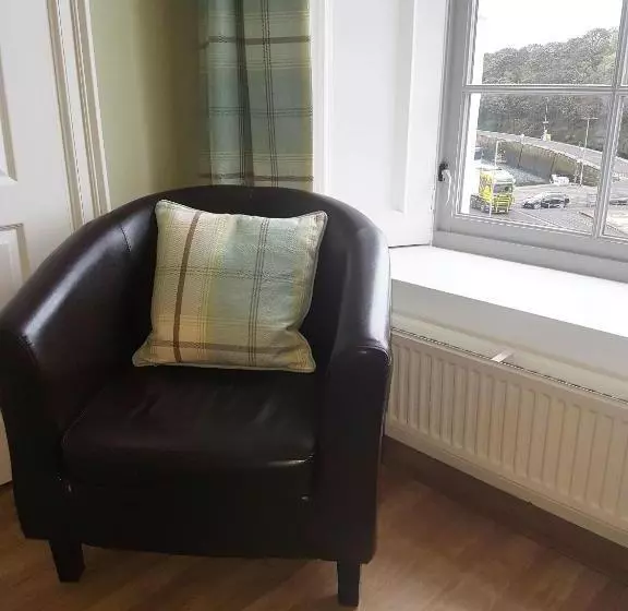 Aamiaismajoitus (B&B) The Glenerne Guest House