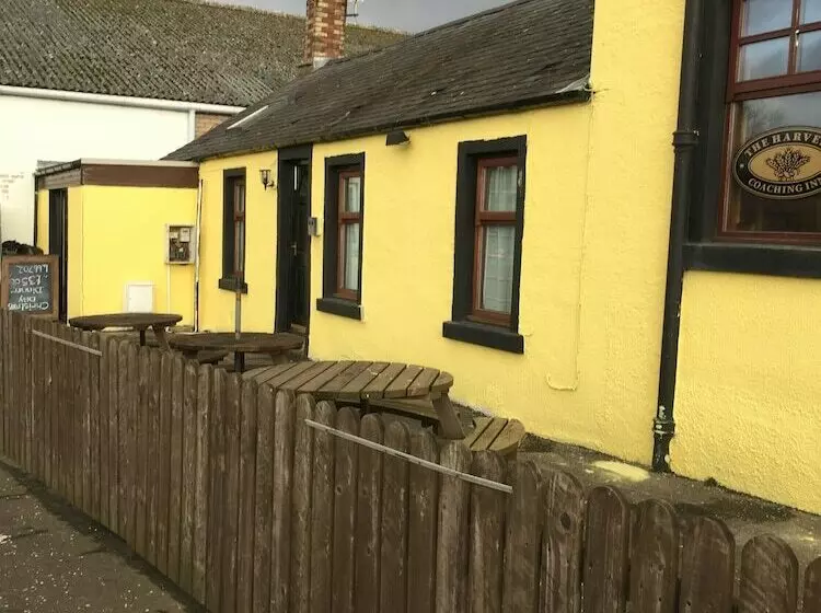 ベッドアンドブレックファースト The Harvest Coaching Inn