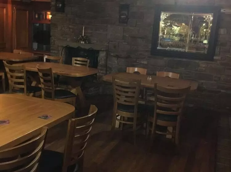 ベッドアンドブレックファースト The Harvest Coaching Inn