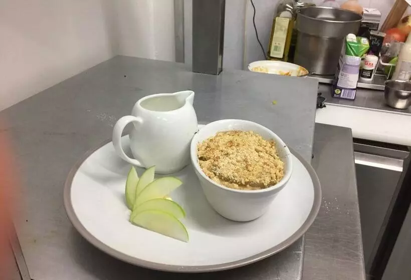 ベッドアンドブレックファースト The Harvest Coaching Inn