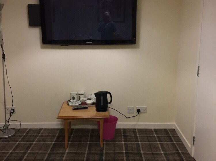 تختخواب و صبحانه The Harvest Coaching Inn