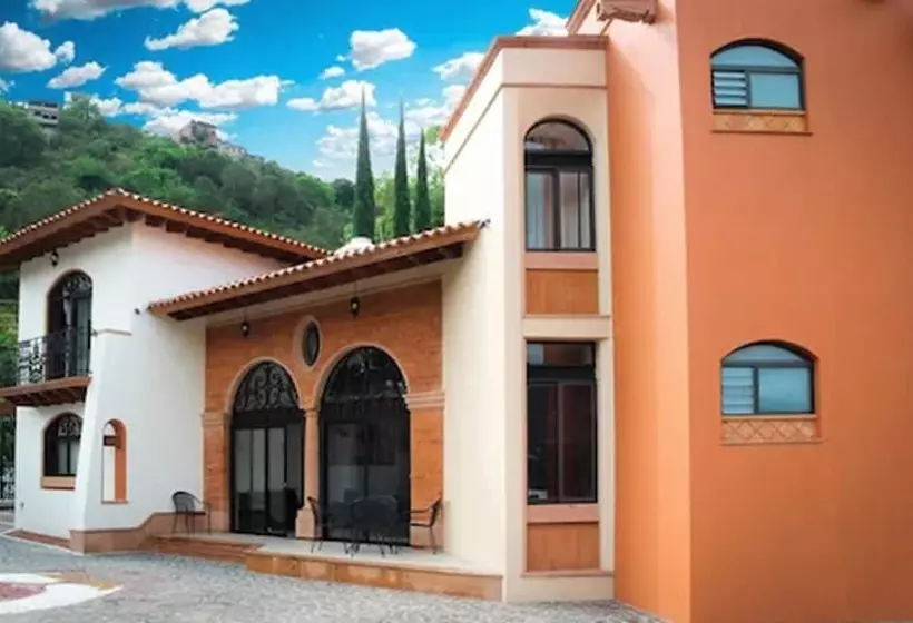 Hotelli & Balneario Los Angeles