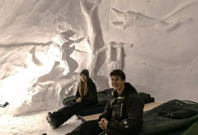 Hotel Blacksheep Village Igloo Chamrousse