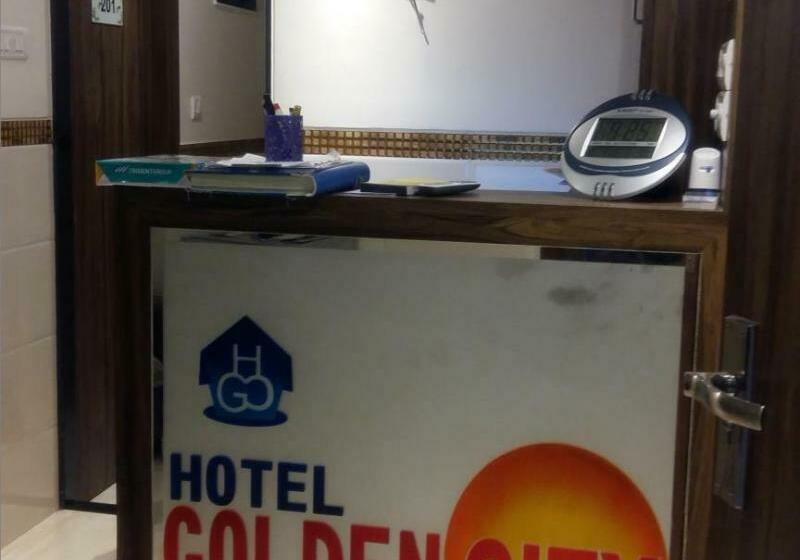 בית מלון כפרי Golden City