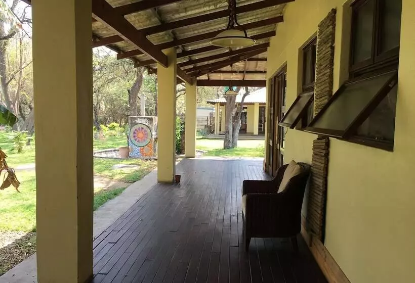 هتل Kondwane Boutique Guest House