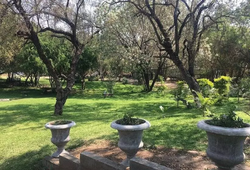 هتل Kondwane Boutique Guest House