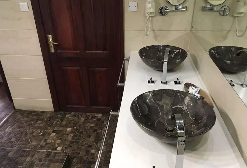 هتل Kondwane Boutique Guest House