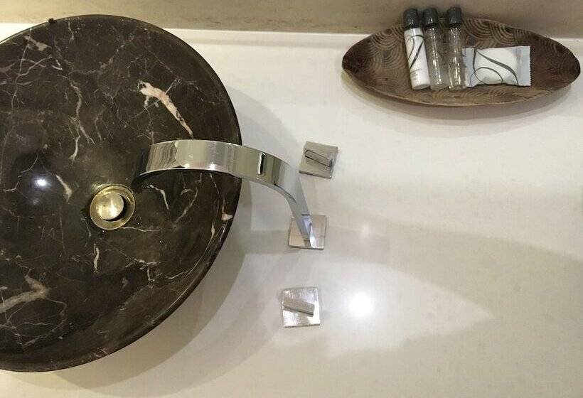 هتل Kondwane Boutique Guest House