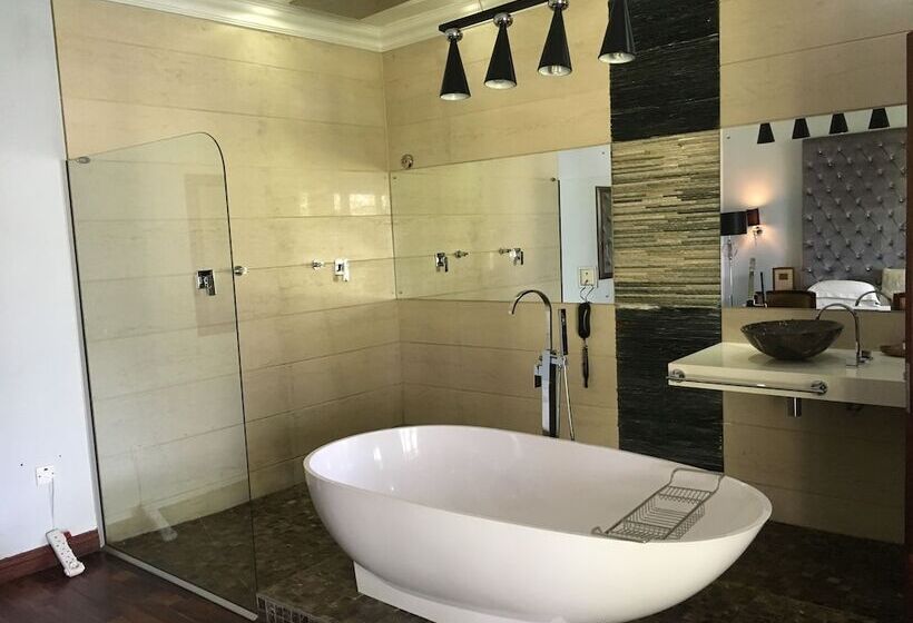 هتل Kondwane Boutique Guest House