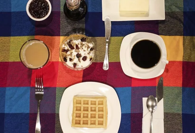 ホテル La Estacion