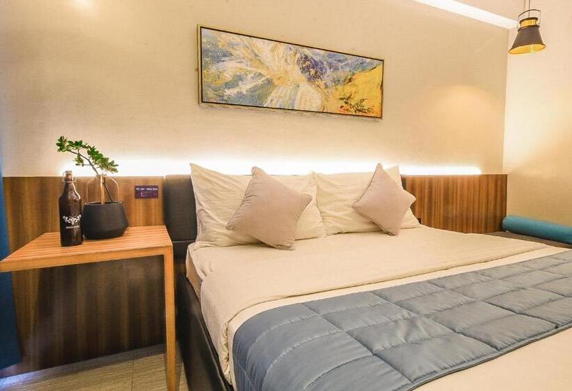 בית מלון כפרי Skyloft