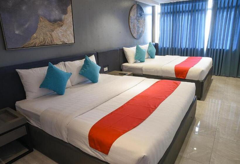 בית מלון כפרי Skyloft