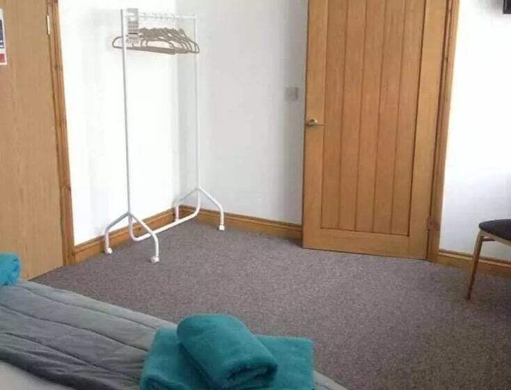 Hotelli The Bear On The Square