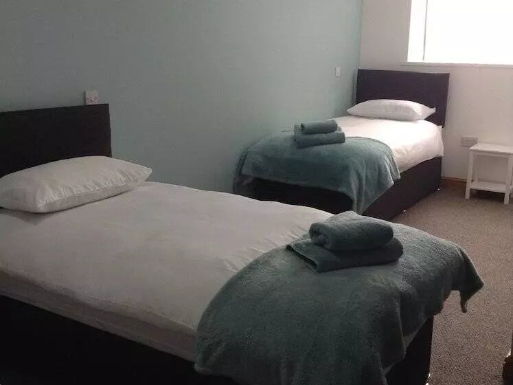 Hotelli The Bear On The Square