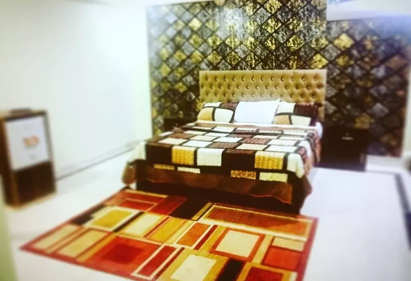 Muzaffarabad View Motel