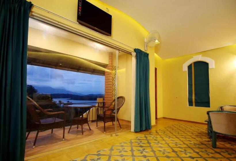 리조트 Vista Del Lago