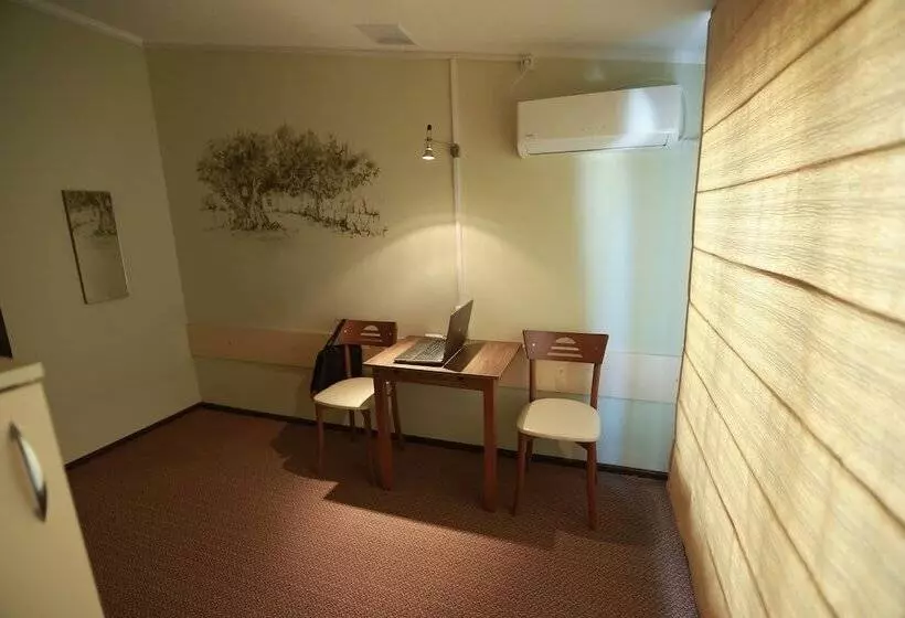 Somoni Hostel