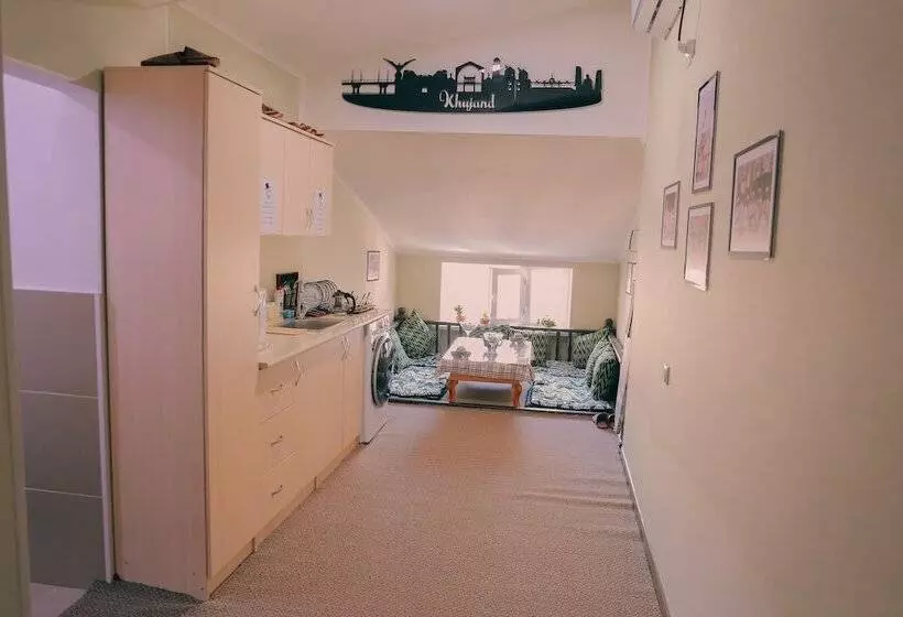 Somoni Hostel
