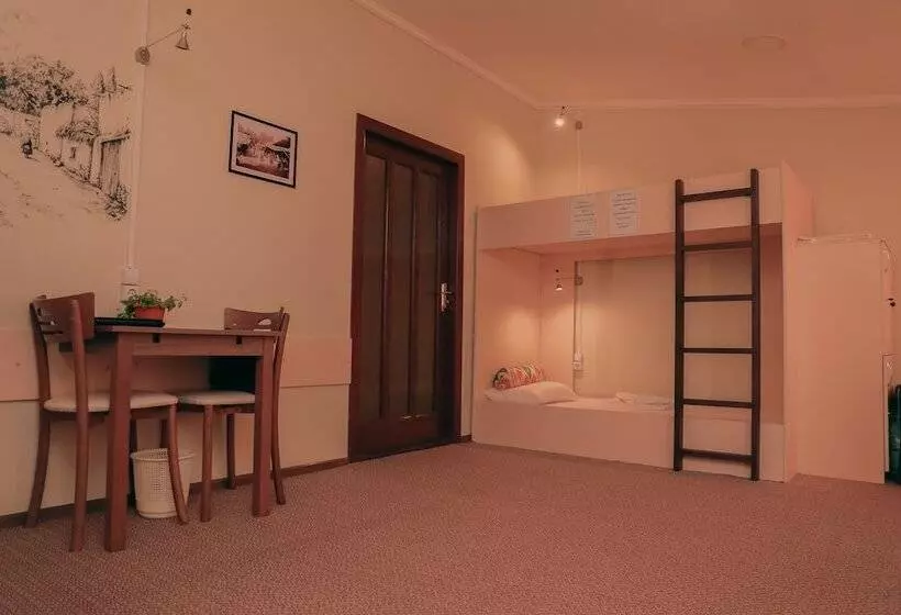 Somoni Hostel
