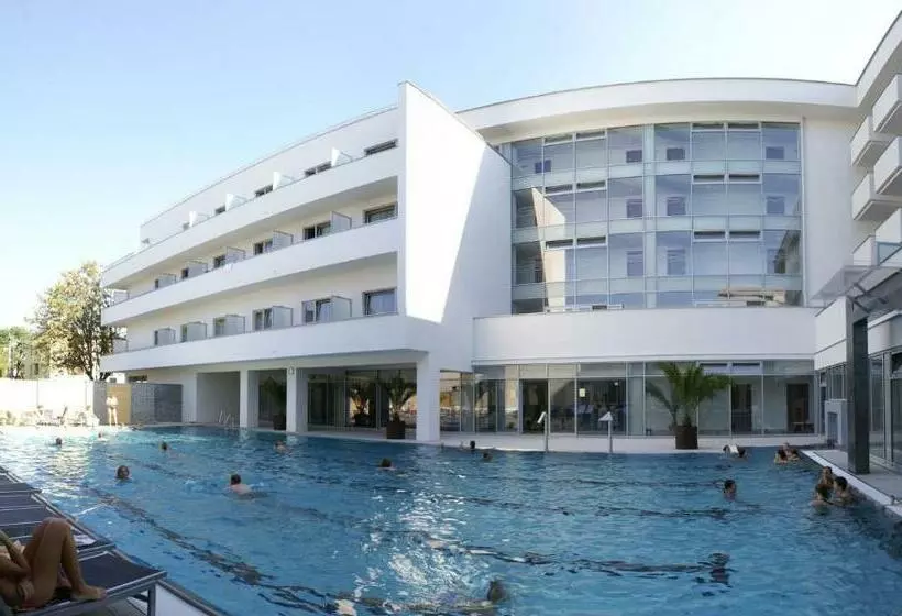 Hotelli Veľká Fatra Kúpele Turčianske Teplice