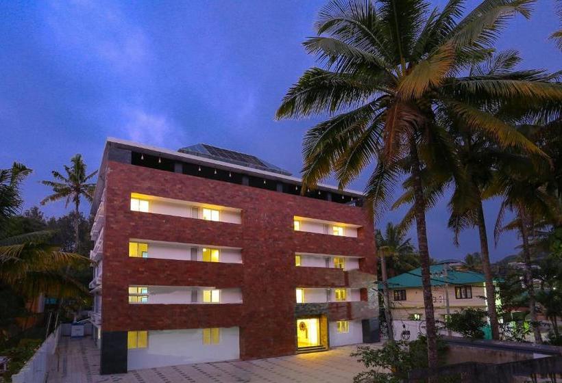 ホテル Summit Hampton