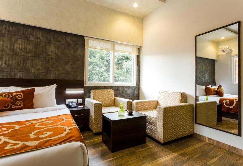 ホテル Summit Hampton