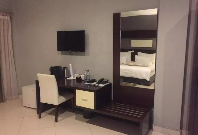 Hotel Amirana