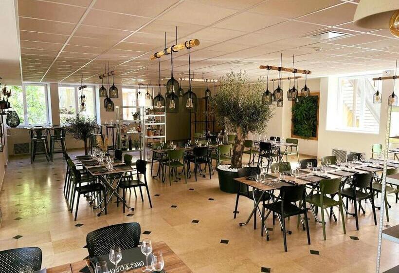 ホテル Du Lion D Or