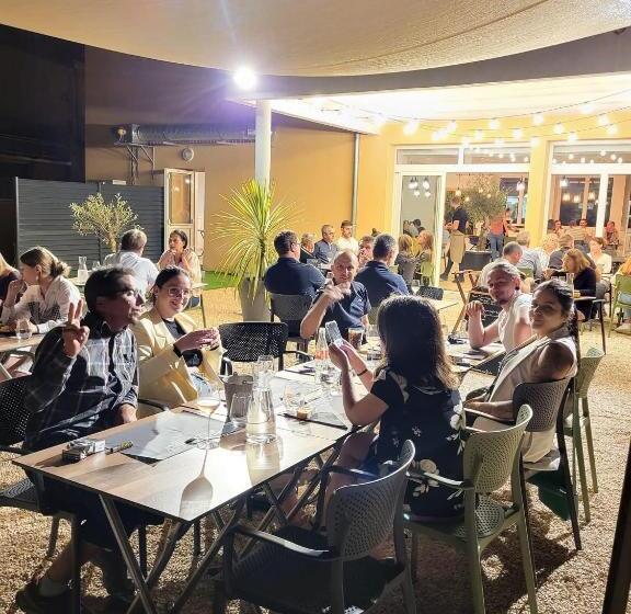 ホテル Du Lion D Or