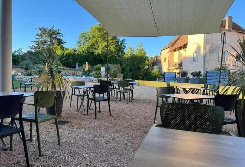 Hotelli Du Lion D Or