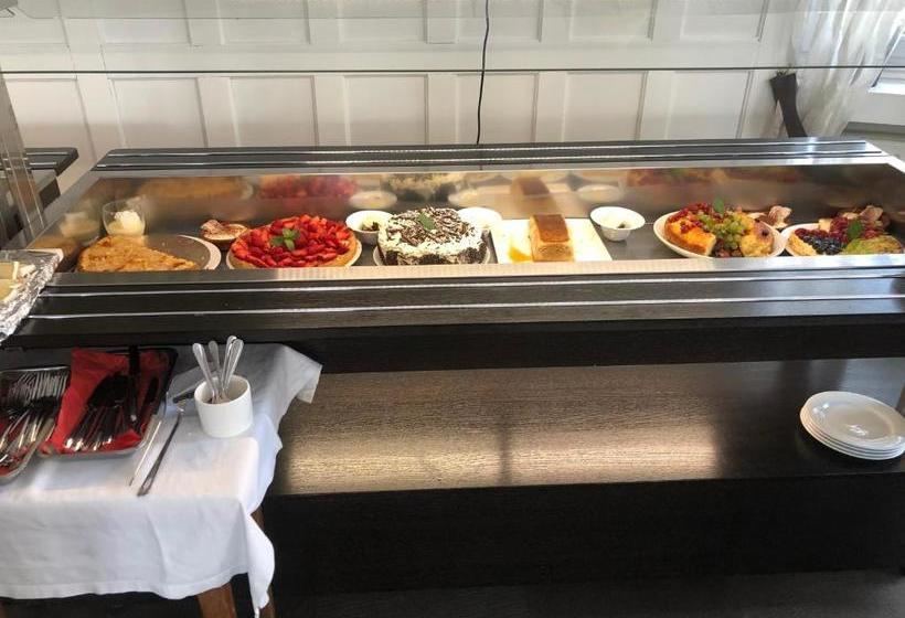 فندق Les Ambassadeurs