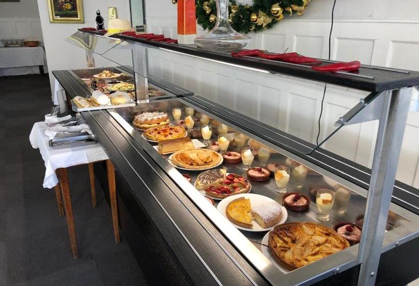 فندق Les Ambassadeurs