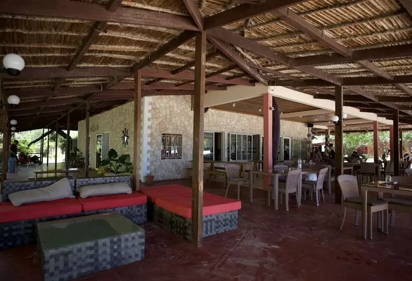 هتل Royal Sakalava