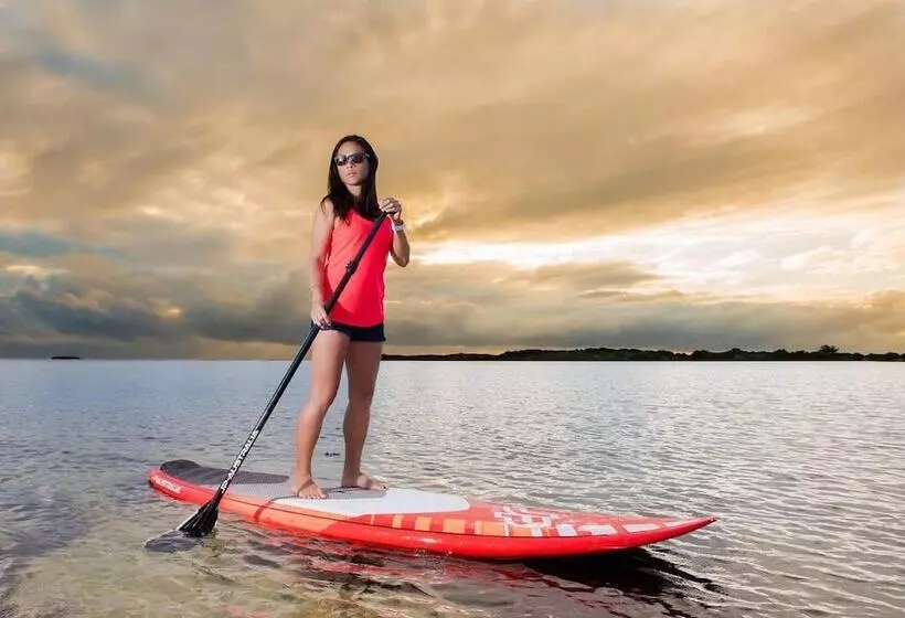 هتل Royal Sakalava