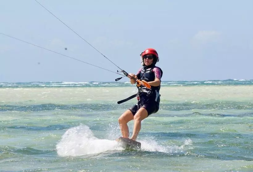 هتل Royal Sakalava