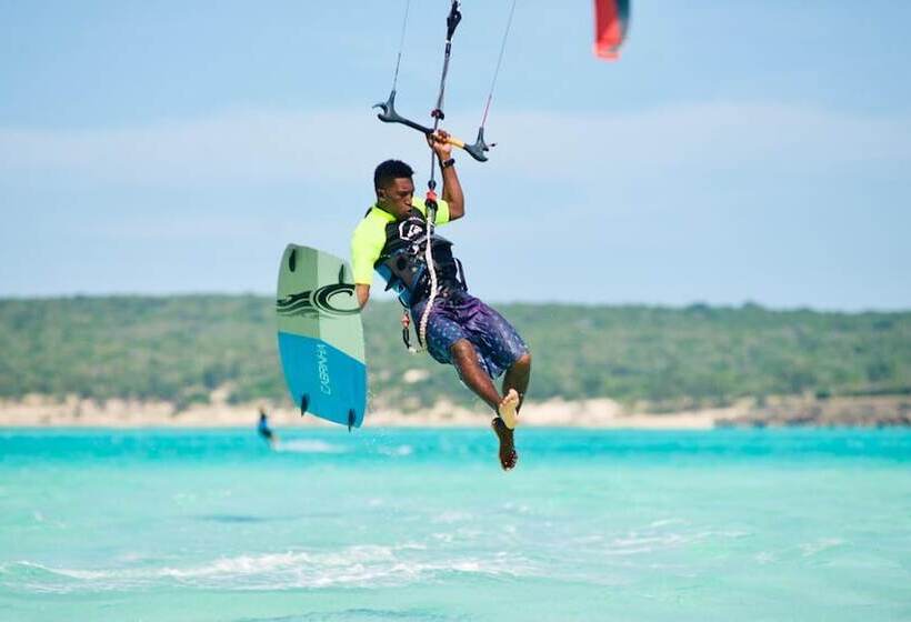 هتل Royal Sakalava