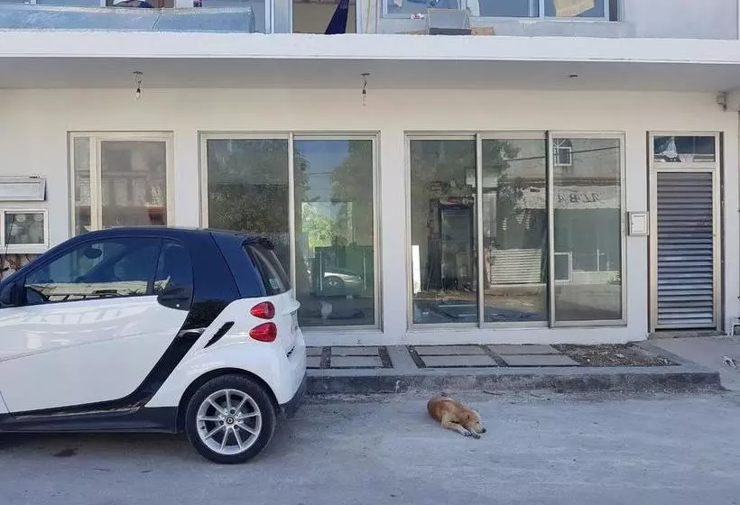 ホテル Condo Saknaj