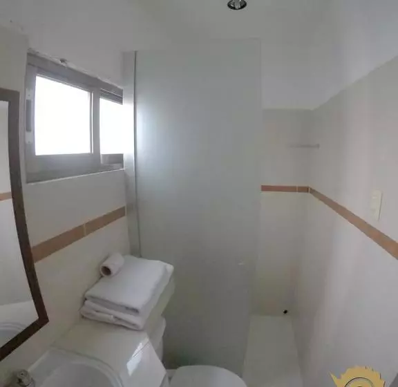ホテル Condo Saknaj