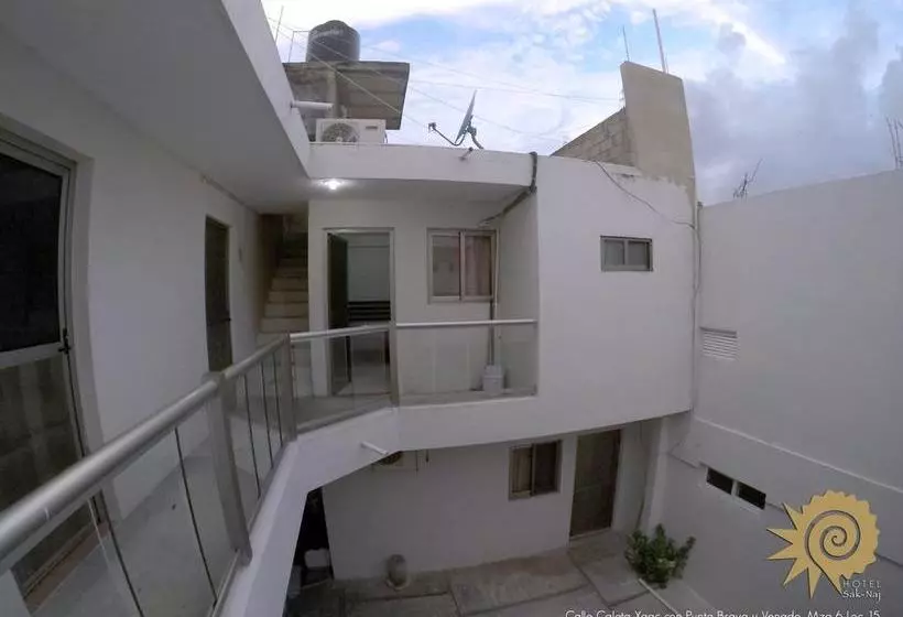 ホテル Condo Saknaj