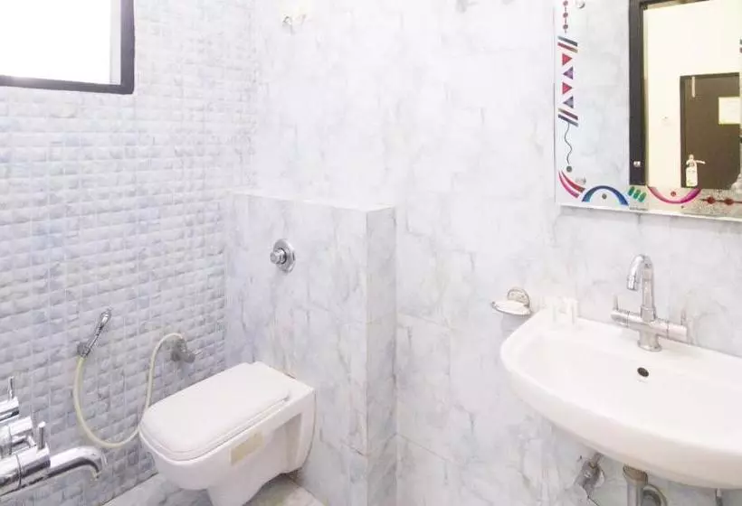 Hotelli Treebo Trend Shubhankar Inn