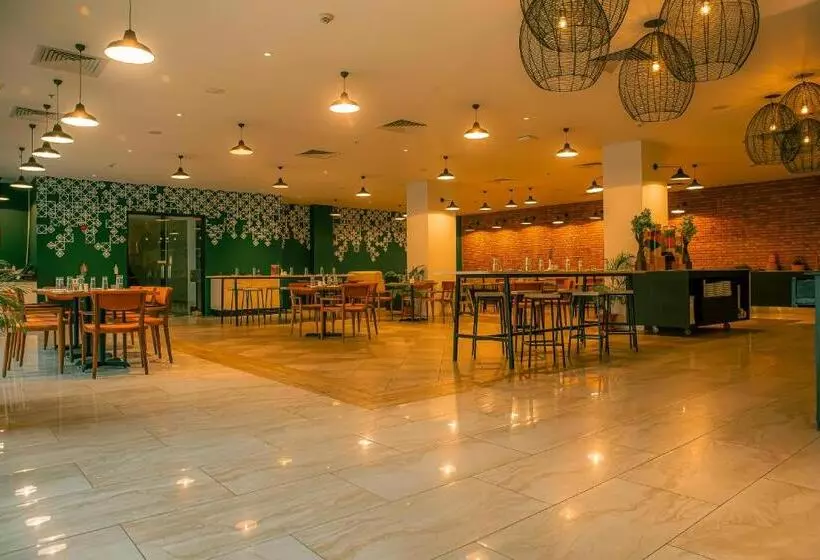 استراحتگاه Tiger Palace By Soaltee