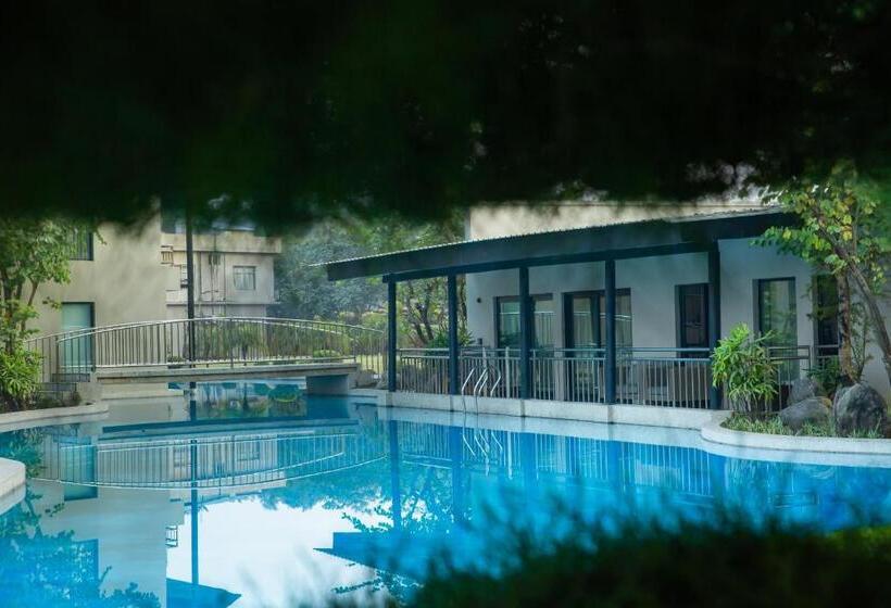 استراحتگاه Tiger Palace By Soaltee